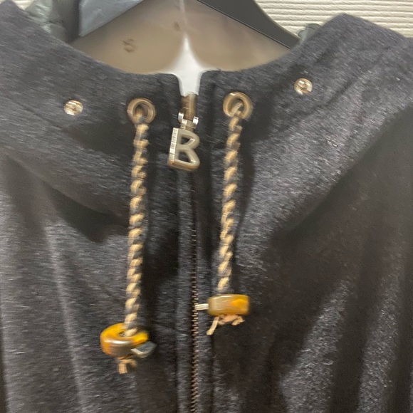 Bogner Fleece Embroidered Hooded Winter Jacket Size: Medium - Picture 5 of 16